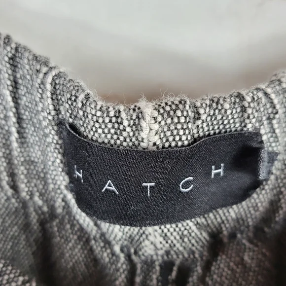 Hatch Maternity The Ipek Front Twist Gathered Waist Tweed Crop Pants Gray Small - Picture 6 of 10